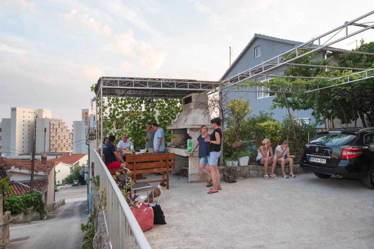 Apartmani Mate Макарска Экстерьер фото