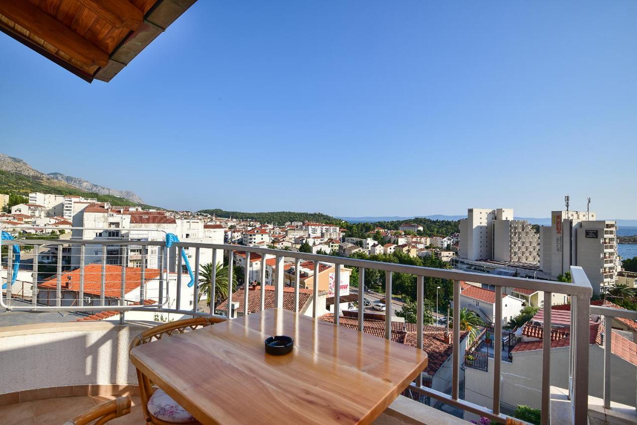 Apartmani Mate Макарска Экстерьер фото